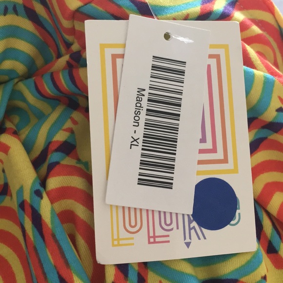 New! Lularoe “Madison” Pleated Skirt ✨w/ pockets✨ - Picture 4 of 4